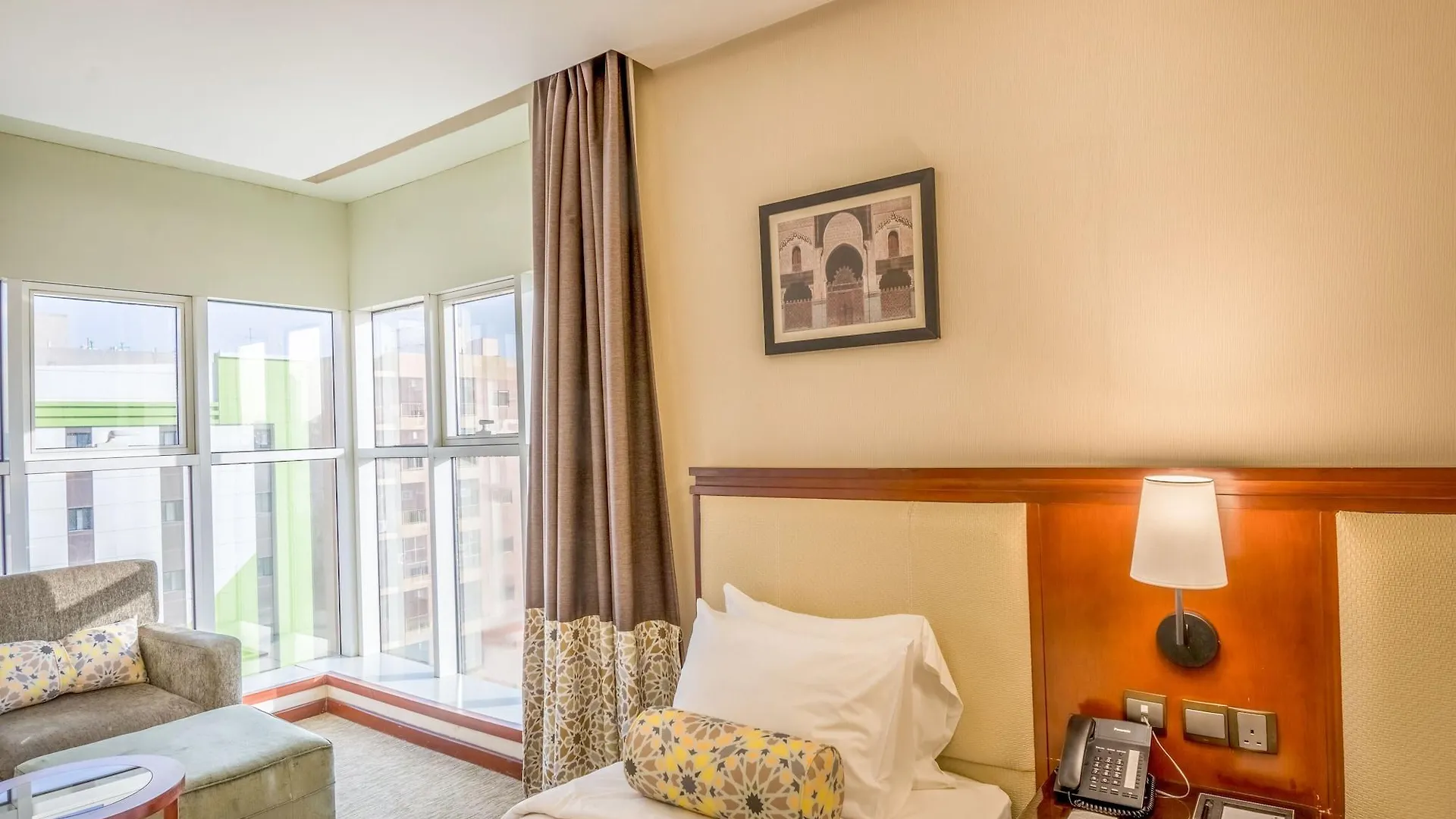 Grand Plaza Hotel - Dhabab Rijád 4*,
