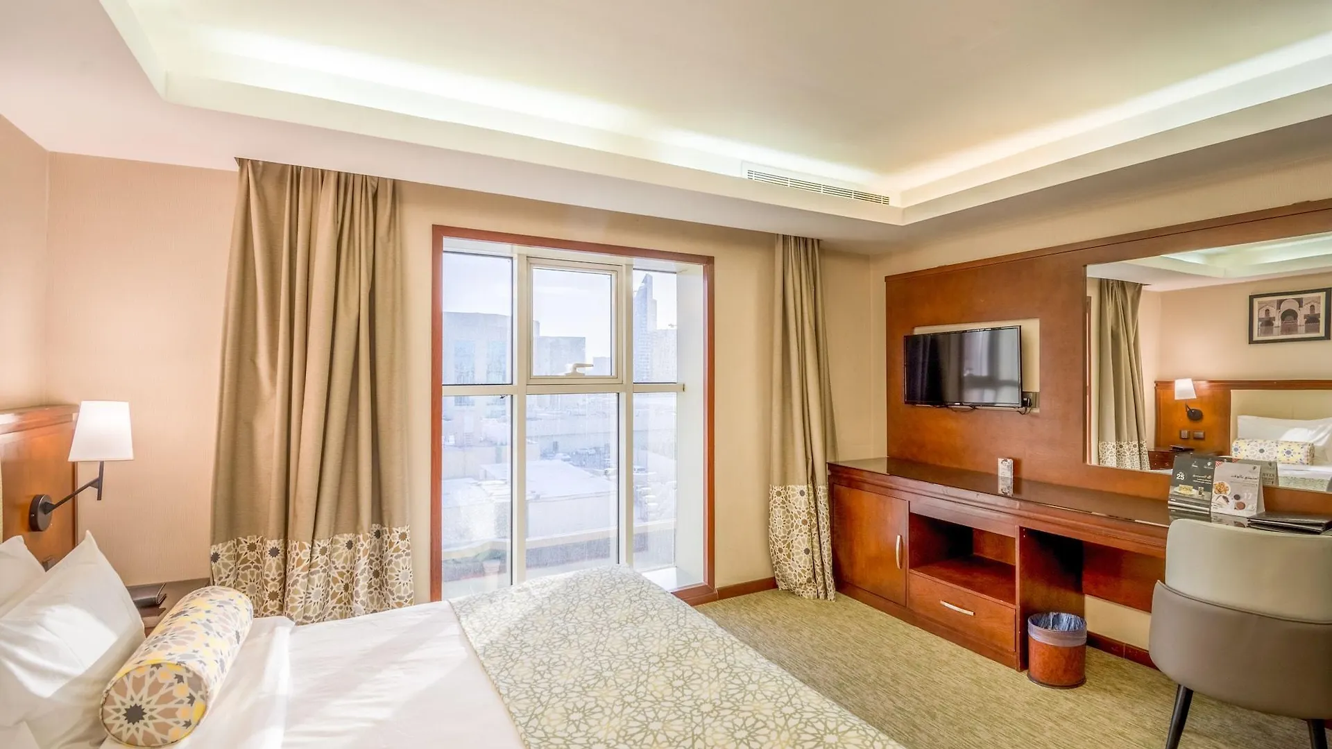 ****  Grand Plaza Hotel - Dhabab Rijád Szaúd-Arábia