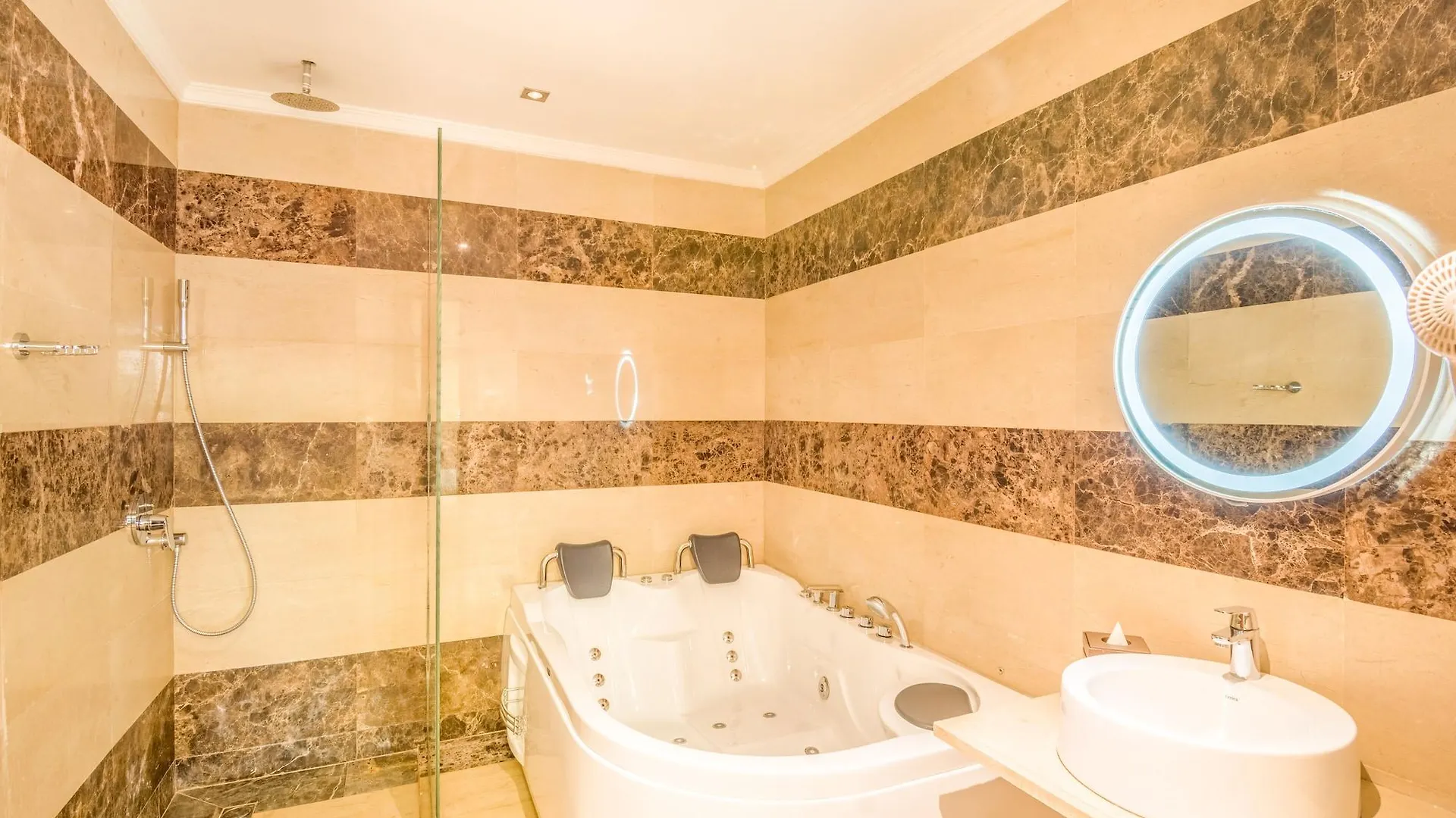 ****  Grand Plaza Hotel - Dhabab Riyadh Saudi Arabia